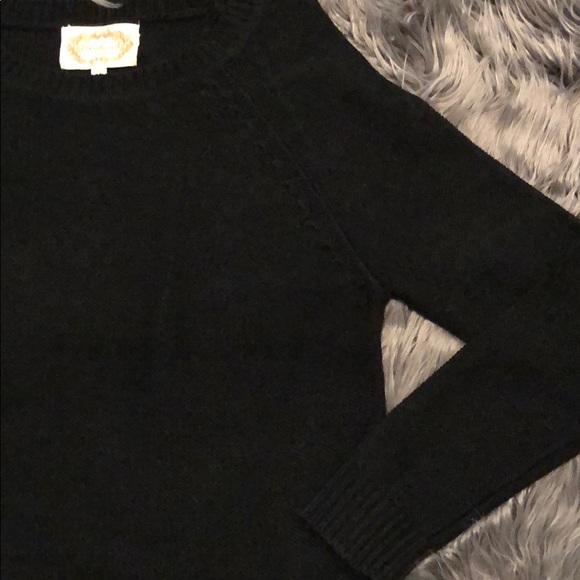NWOT knit sweater - Picture 3 of 5